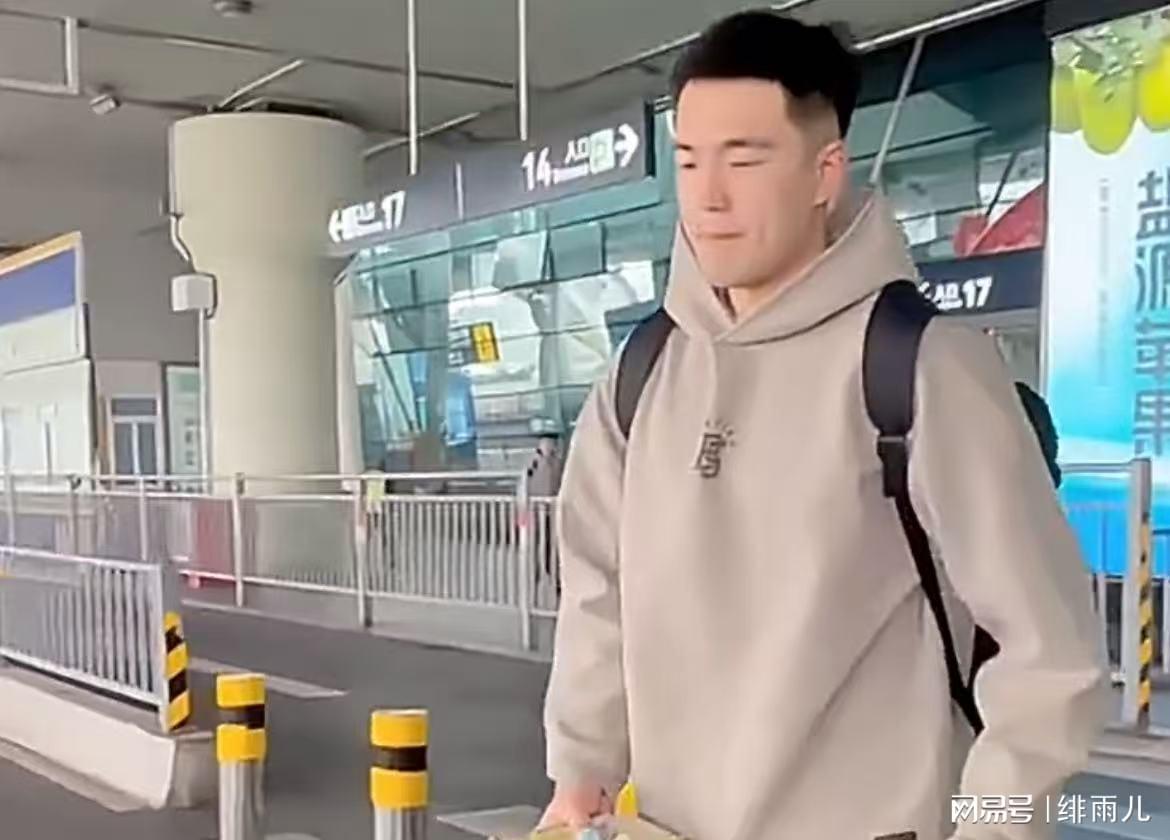 开云官网-重磅！广东队紧急召回张文逸，杜锋彻底不要防守了？